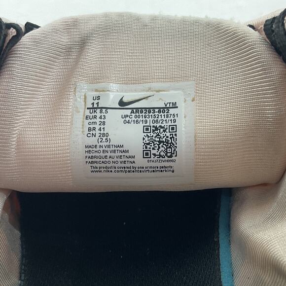 Nike Athletic Shoes in White and Orange - Picture 5 of 12